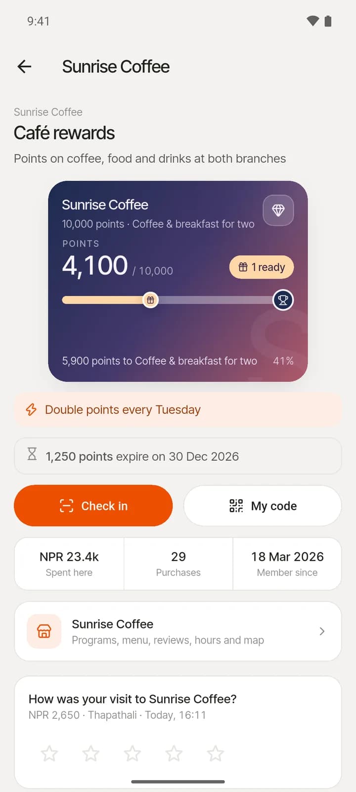 A Sunrise Coffee card in the Eknas app at 4,100 of 10,000 points, with one reward ready to redeem